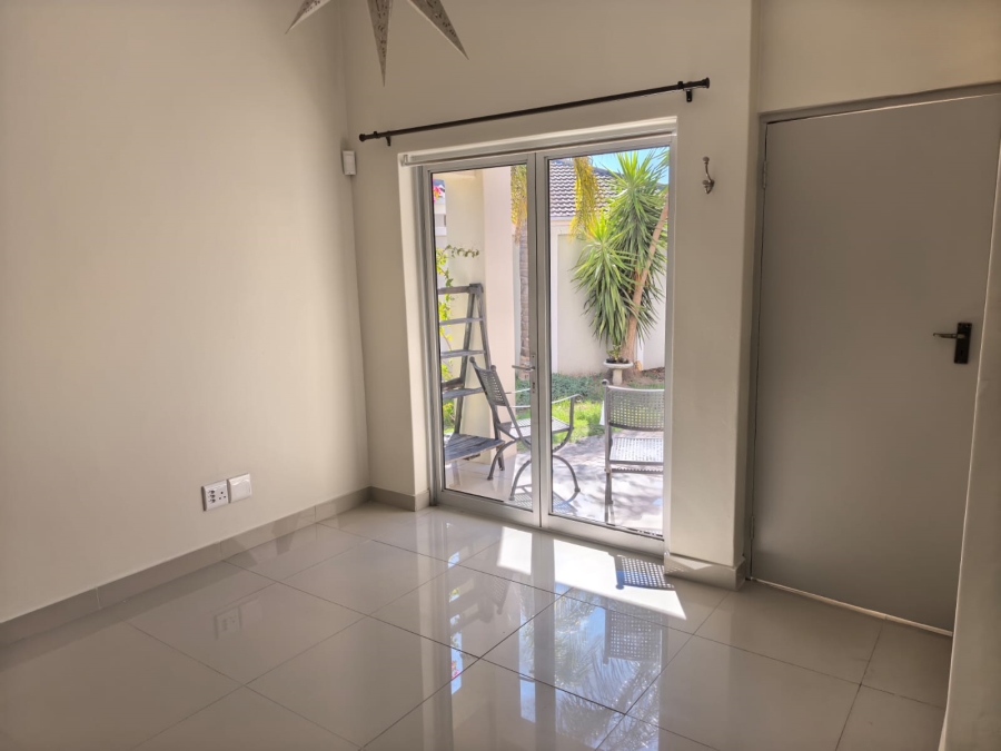 To Let 4 Bedroom Property for Rent in Steynsrust Western Cape